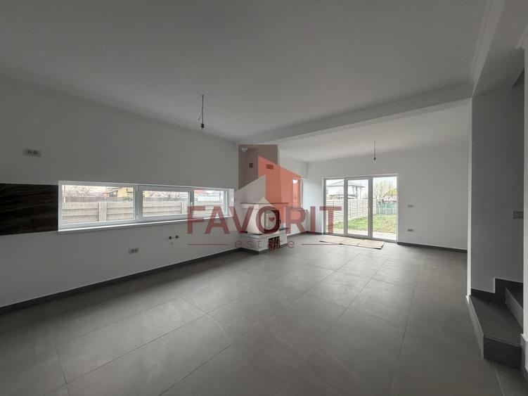 Duplex cu 4 camere cu Canalizare în Becicherecu Mic