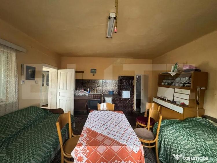 Casa de vanzare, cu 3 camere, 191 mp, la 3 km de Ha?eg - 2