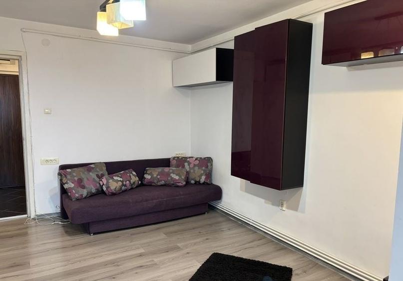 Garsoniera Astra renovata,mobilata modern,62499 Euro - 3