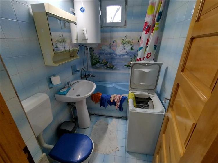 Oravita, Chirie, 3 Cam, Et. 1, Garaj Inclus, Zona Garii - 11