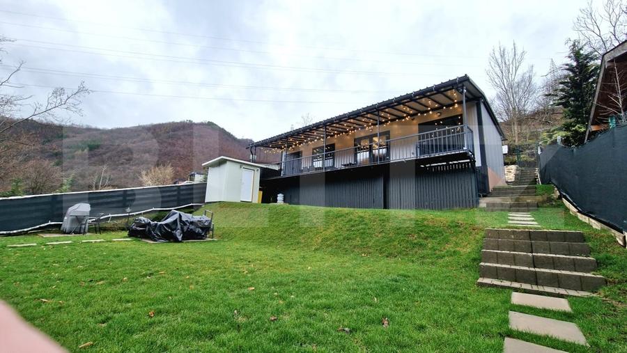 Cabană de vis pe malul lacului Someșul Cald – ponton propriu, business la cheie - 1