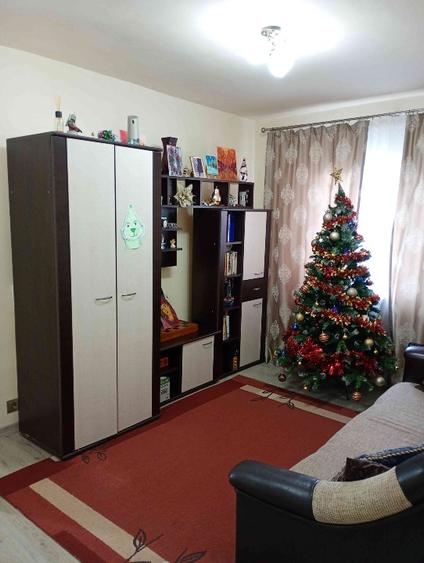 Apartament 3camere de vânzare strada  Samuil Vulcan  Beiuș,tip pb decomandat - 2