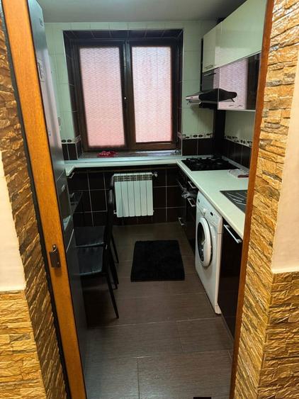 De inchiriat:Apartament 2 camere,sdecomandat:Tiglina1 (D-uri),parter:400 euro/ luna. - 7