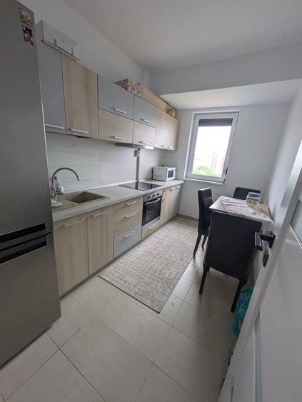 Apartament cu 2 camere semidecomandat în Bună Ziua