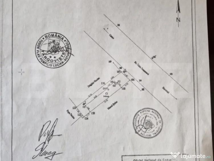 Casa 3 camere, 76 mp, zona Suseni - 1