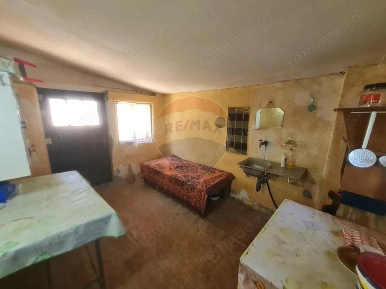 Casa cu 4 camere de vanzare in Jaristea - 4