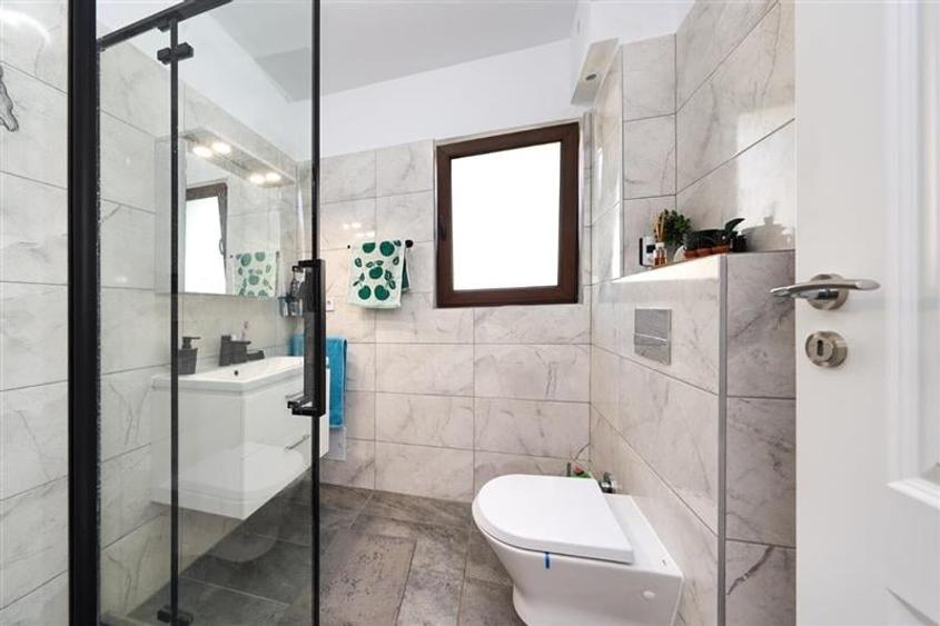 Vanzare Casa la cheie, constructie noua, intabulata,teren 680 mp - 43