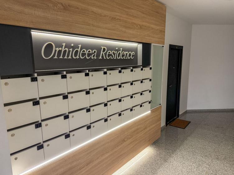 Apartament cu 3 camere decomandat, mobilat în Sântandrei