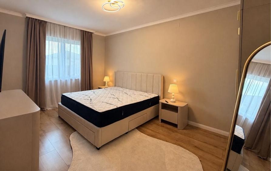 Casă cu 4 camere în Central