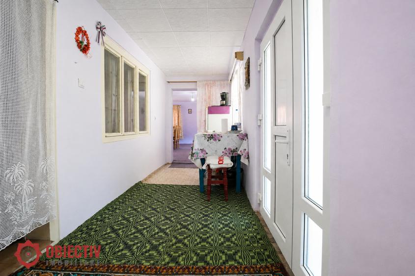 Casă individuală cu 5 camere cu Teren 516 Mp în Bicazu Ardelean