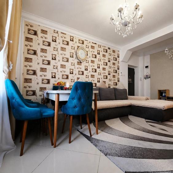 Apartament cu 3 camere semidecomandat în Ultracentral