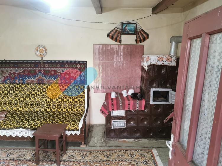 Casă individuală cu 3 camere cu Teren 8000 Mp în Mociu
