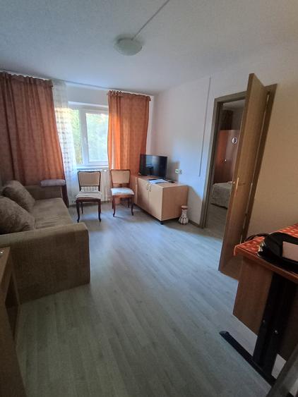 Apartament cu 2 camere semidecomandat în Tomis Nord