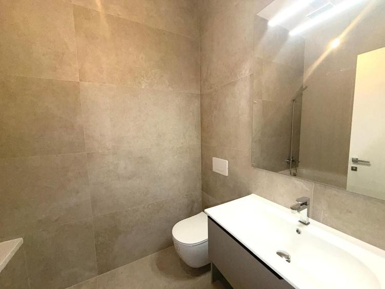 Apartament cu 3 camere în Iancu Nicolae