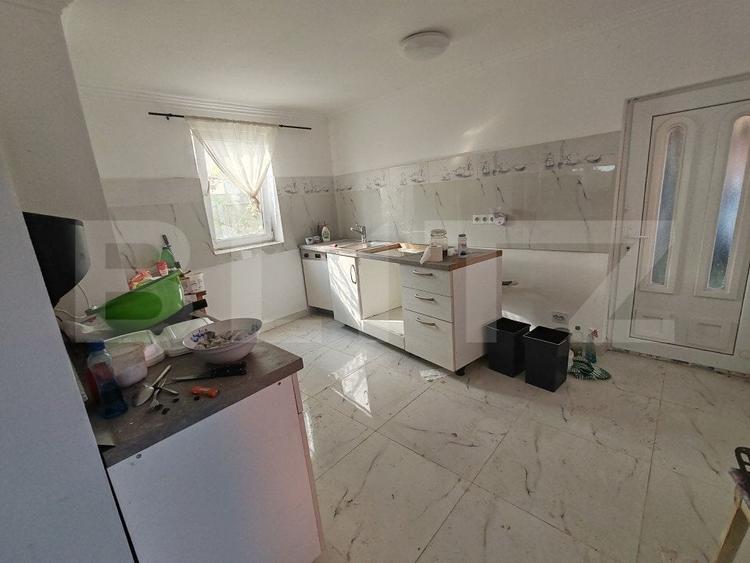 Casă individuală cu 3 camere cu Teren 2600 Mp în Bălan