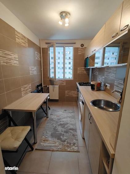 Apartament cu 2 camere semidecomandat în Dristor