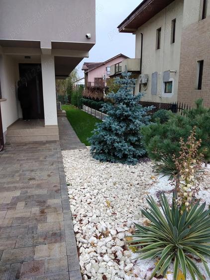 Casă cu 6 camere cu Teren 663 Mp în Crevedia