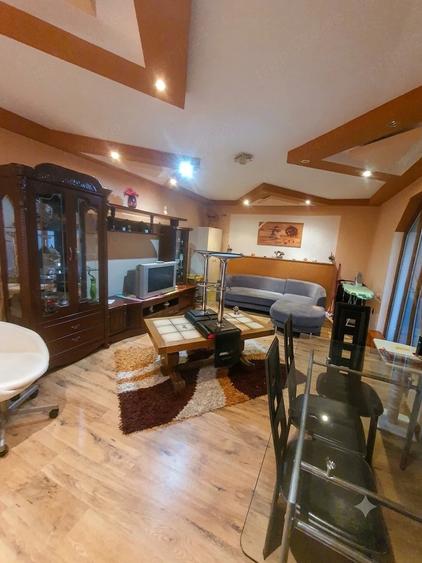 Casă cu 4 camere cu Teren 220 Mp în Craiovei