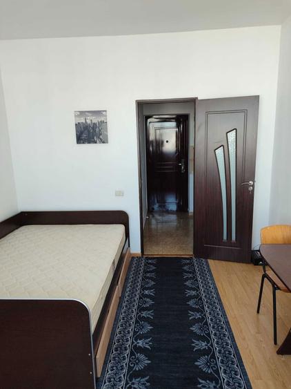 Inchiriez garsoniera langa Piata Nicolina, pe Bulevardul Nicolae Iorga - 6