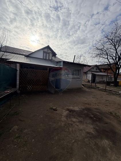 Apartament 3 camere, curte de 140 mp, Bariera Valcii, comision zero - 2