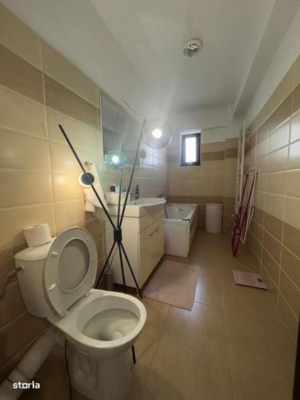 Apartament cu 2 camere, 63 mp., decomandat, Ampoi 3. - 8