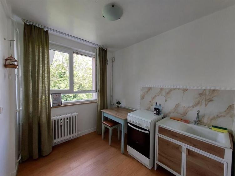 vanzare apartament 2 camere | Titan | zona verde | frumoasa | bloc 4 etaje reabi - 11