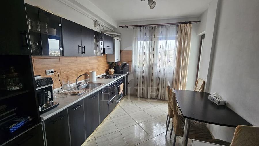 Apartament 2 camere în zona STRAZII AUREL VLAICU - 11