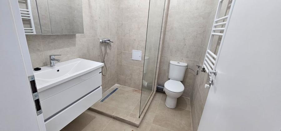 Apartament 3 camere 2 bai si terasa 14 mp in complexul Green Garden. - 7