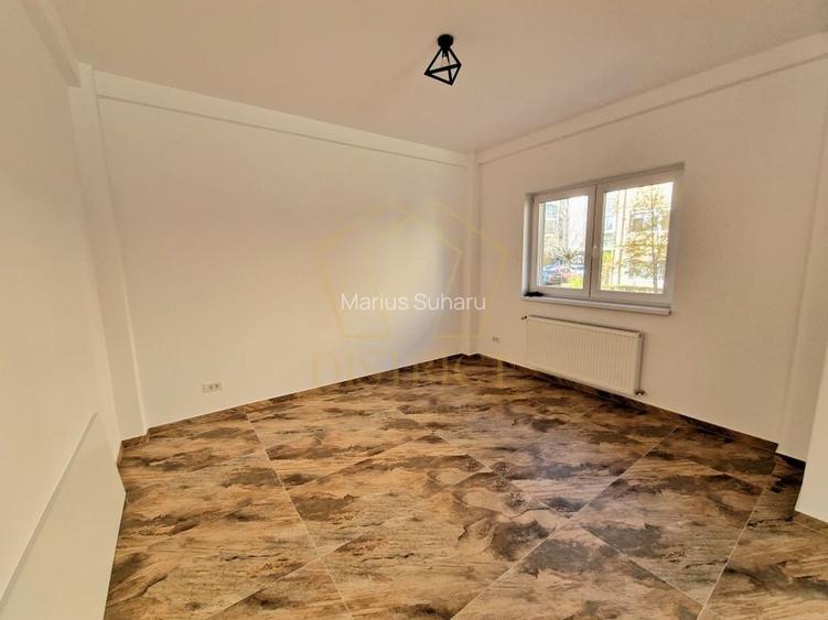 Spatiu Birouri 3 camere cladire noua I Complex Studentesc