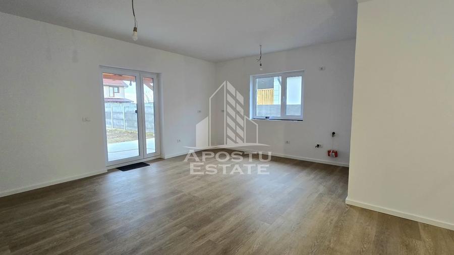 Jumatate de duplex pe parter cu 3 camere si 2 bai, Sag - 4