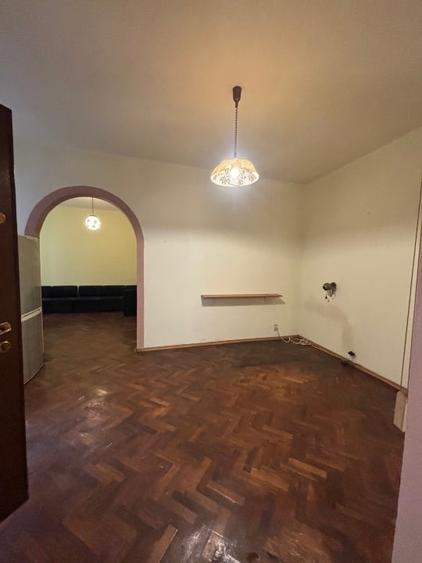 Apartament 2 camere ultracentral zona Armenesca direct proprietar - 10