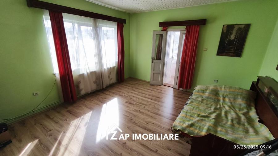 Ap 2 camere 74 mp - cu garaj si curte proprie 300 mp - Budiului - 4