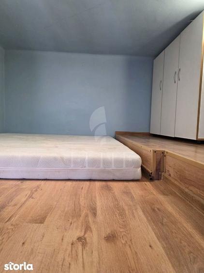 Apartament o camera in zona MAGAZINUL CENTRAL - 6