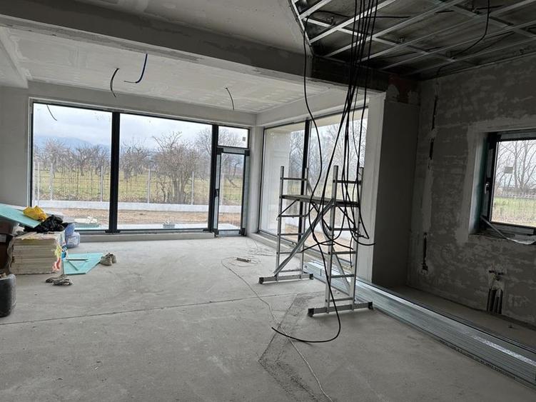 Casa 4 Camere Cartierul Stupini - 6