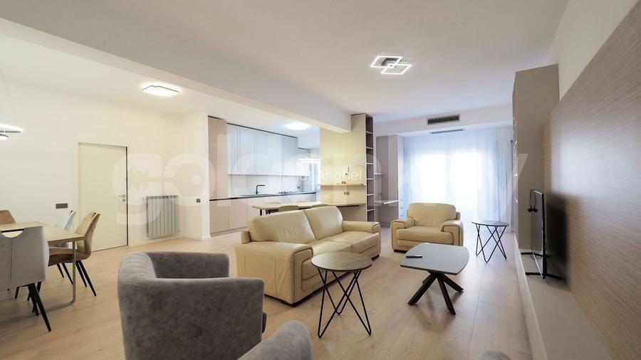 Apartament generos cu 3 camere | 25mp terasa | garaj