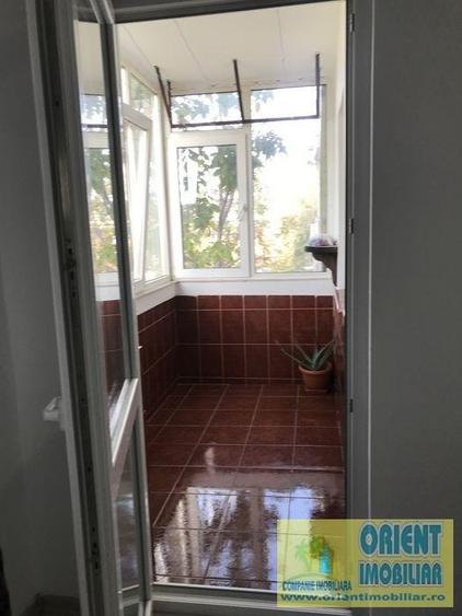 De vanzare apartament 2 camere, decomandat, etaj 3, mobilat - 4