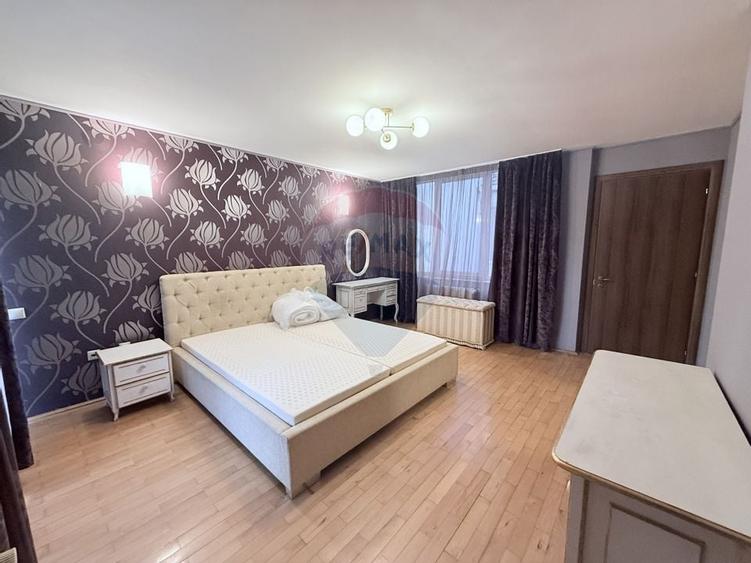 Casă / Vilă de închiriat în  Buna Ziua - 10