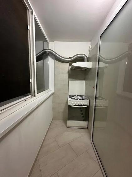 Apartament 2 camere, decomandat, 50 mp, ac, balcon, metrou aproape, Crangasi - 4