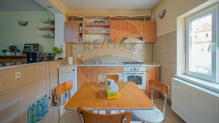 CASA CU SPATIU COMERCIAL SI PARCARE | PIATA UNIRII 12BIS BRASOV SCHEI - 30
