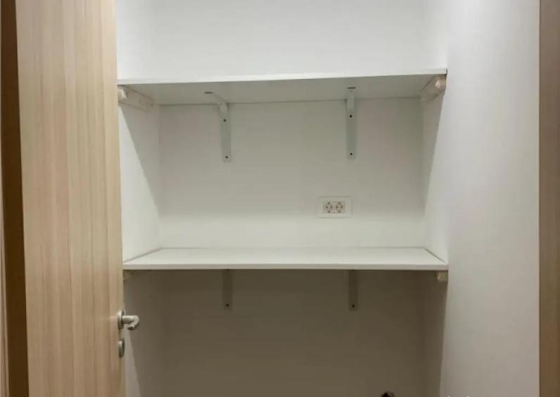 Garsoniera Urban Plaza cu loc de parcare - 1