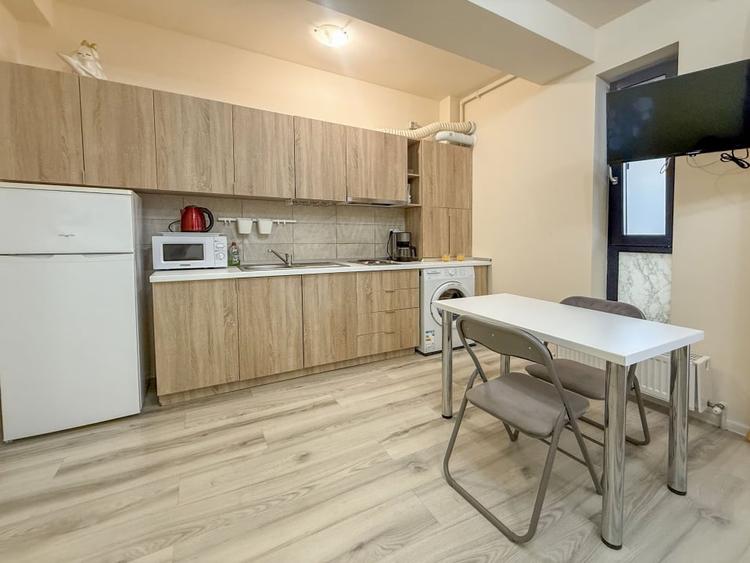 Garsonieră decomandată, mobilată în Mamaia-Sat