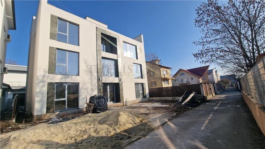 PIPERA | DE VANZARE APARTAMENT DUPLEX 5 CAMERE | GRADINA - 1