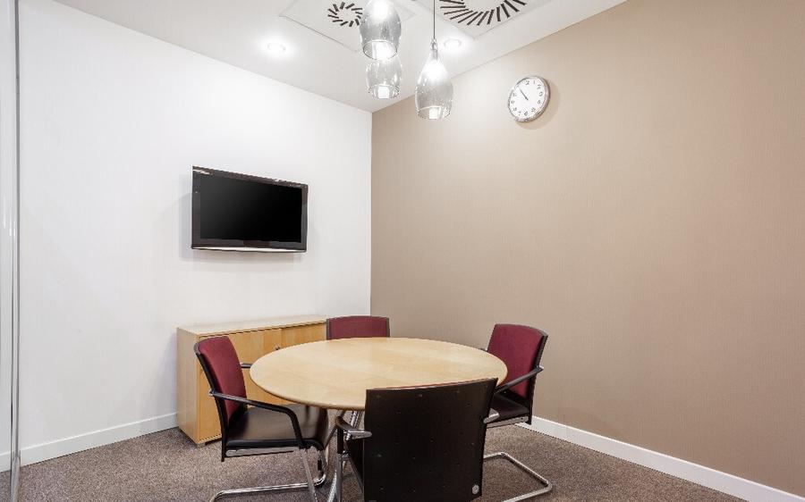 Spa?iu de birou privat pentru 5 persoane in Regus Floreasca Plaza - 1