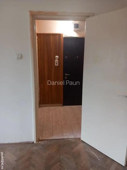 Apartament 2 camere semi- decomandat zona Nord