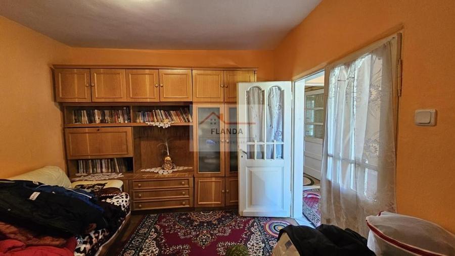 Casa Rahova zona Pucheni, str Garoafei - 5