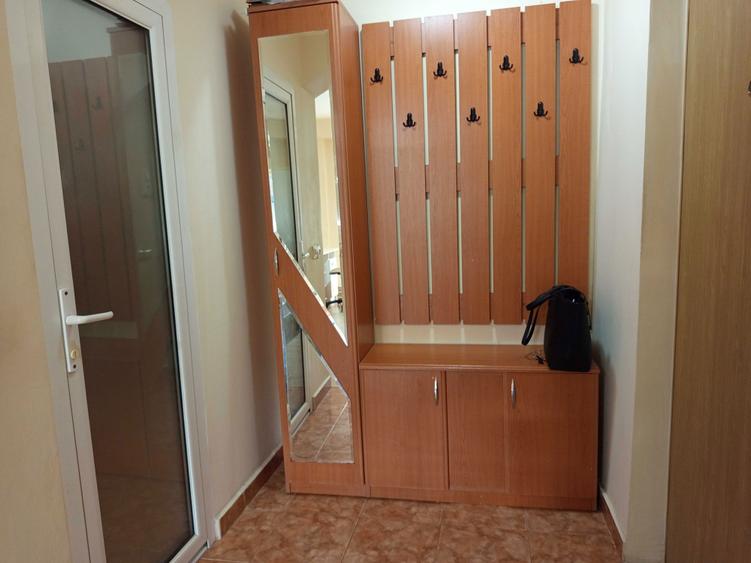 Inchiriez apartament cu 1 camera, zona Iulius Mall, parter inalt - 1