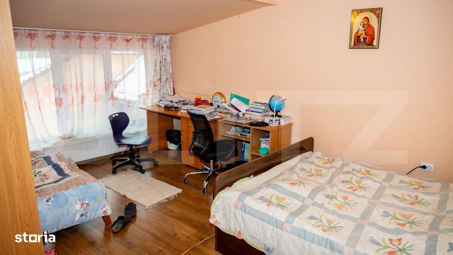 Casa 220 mp + Spatiu Comercial 105 mp - Piata Centrala - 10