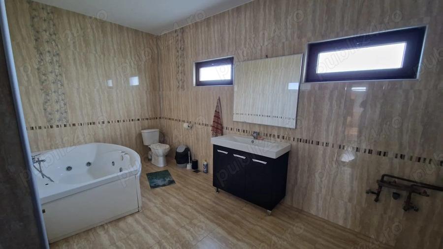 Inchiriez casa 4 camere Bacu - 9