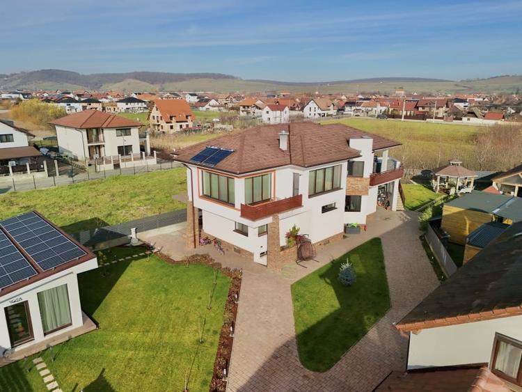 Cas&Ccedil; de Lux - 1084 mp teren - 275 mp utili + Pod + Saun&Ccedil; + Studio Yoga - 2