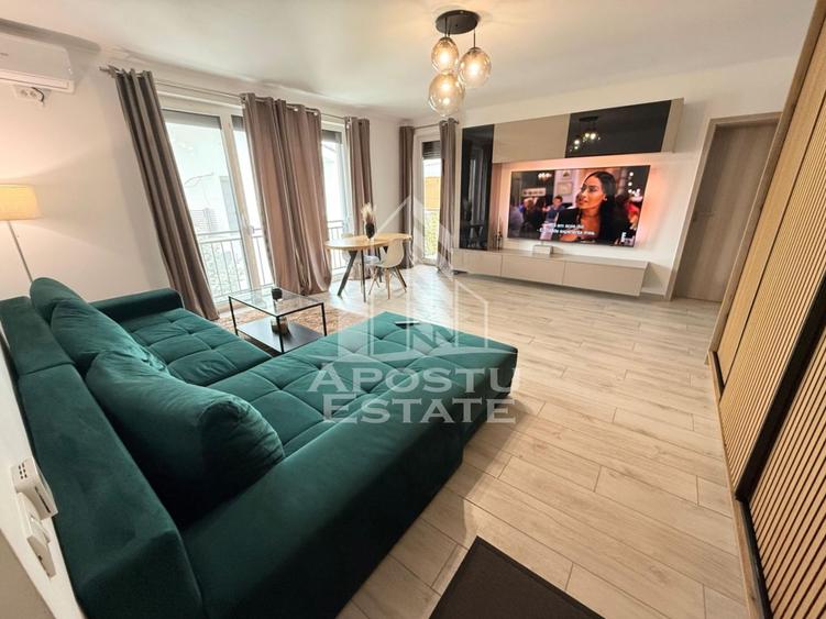 Apartament cu 3 camere decomandat, mobilat în Chișoda